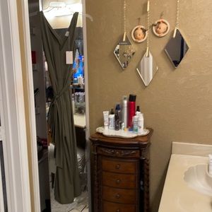 Cute Olive Green Jumper, Size 12.